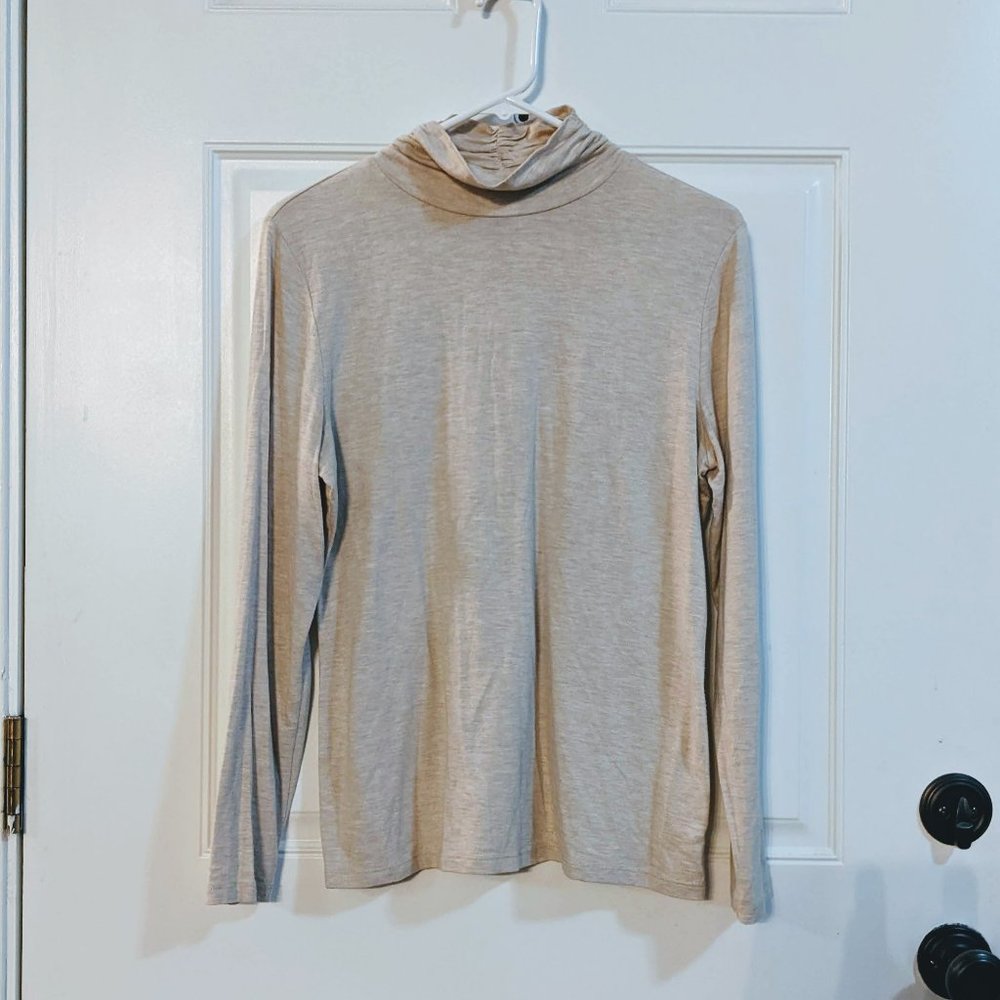 Jersey turtleneck
